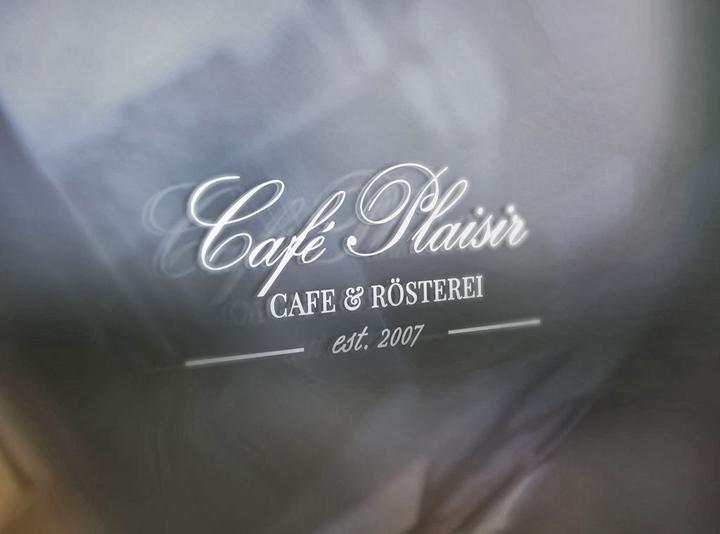 Cafe Plaisir